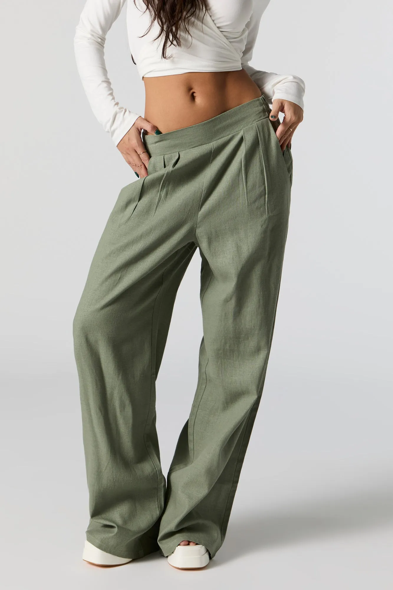 Pantalon à jambe large en lin plissé sold by Urban Planet product image thumbnail 2