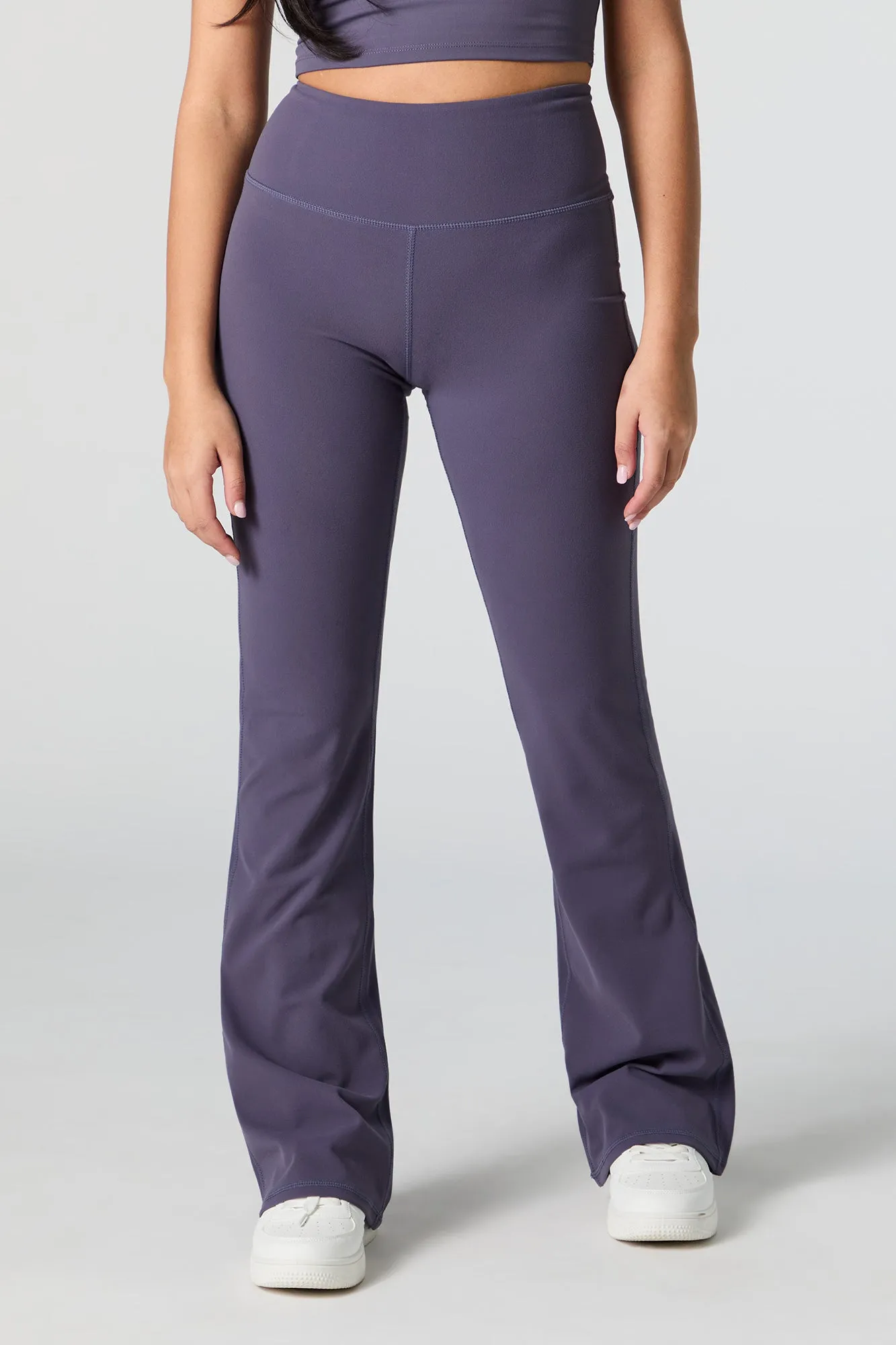 Pantalon Active à jambe évasée et taille haute sold by Urban Planet product image thumbnail 5