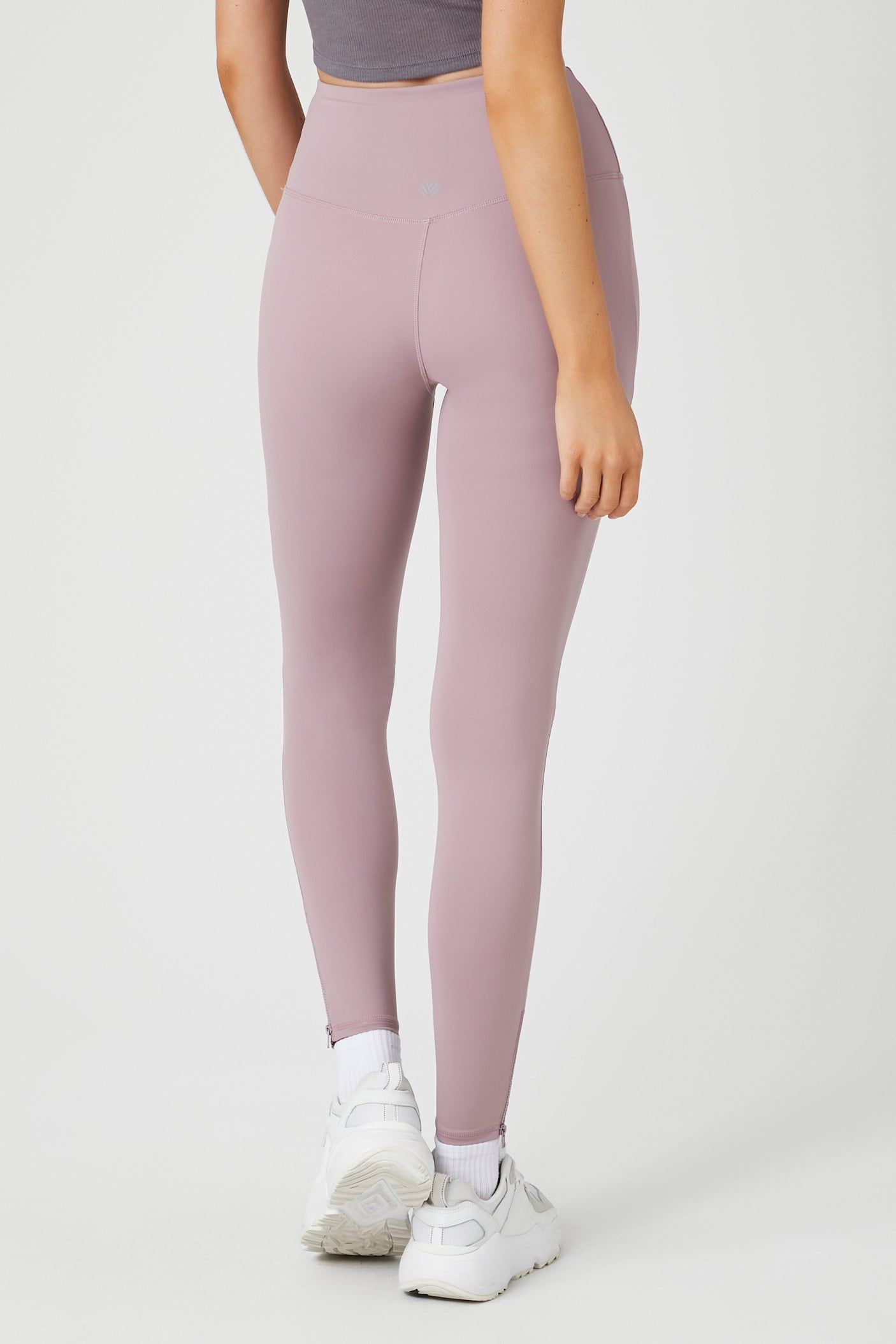 Legging taille haute à glissière Active sold by Urban Planet product image thumbnail 3