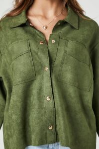 Blouson boutonné en similisuède sold by Urban Planet