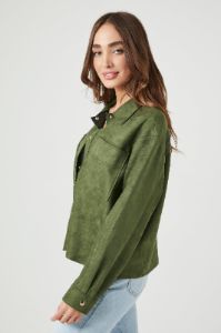 Blouson boutonné en similisuède sold by Urban Planet