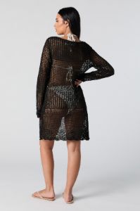 Couvre-maillot à manches longues crocheté avec attache avant sold by Urban Planet