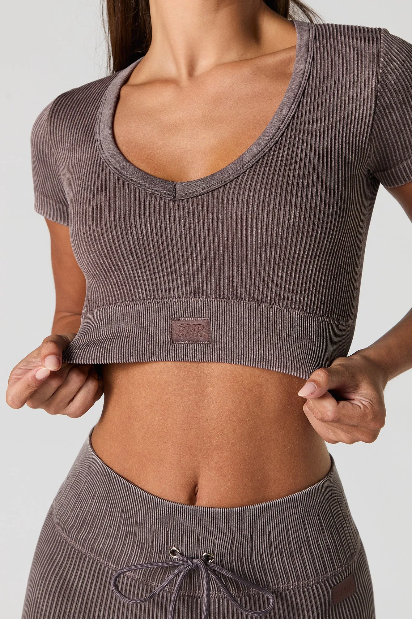 Sommer Ray Active Seamless Ribbed V-Neck T-Shirt sold by Urban Planet product image thumbnail 4