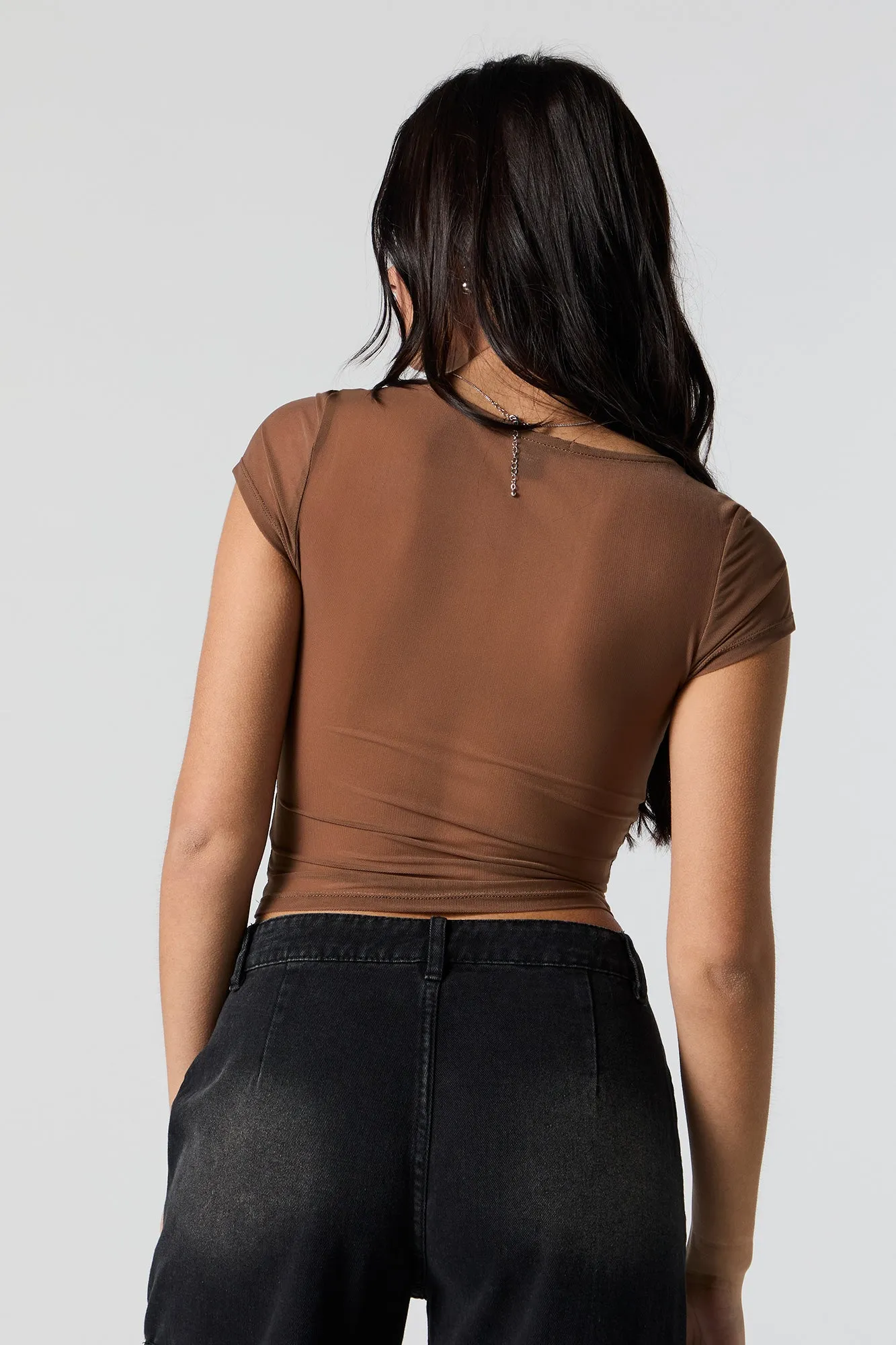 Haut écourté en filet à décolleté en cur sold by Urban Planet product image thumbnail 5