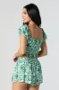 Haut court de style laitière noué-teint sold by Urban Planet