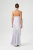 Robe maxi bain-de-soleil en satin avec liséré de dentelle sold by Urban Planet