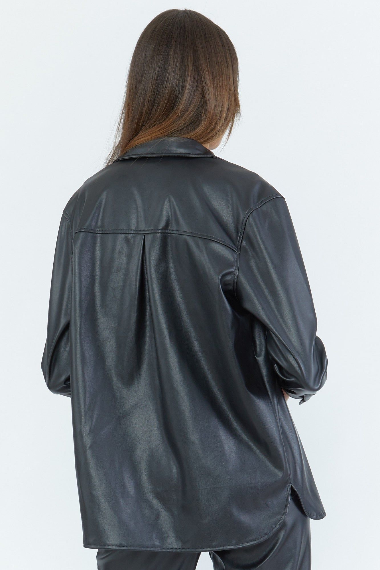 Blouson-chemisier en similicuir sold by Urban Planet product image thumbnail 2