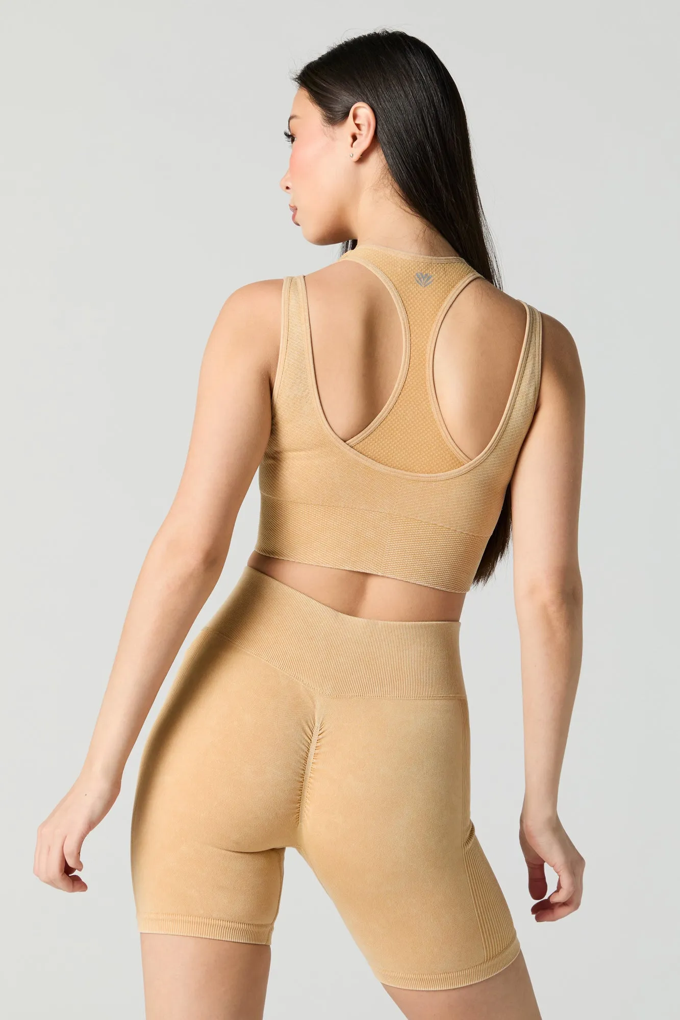 Soutien-gorge de sport délavé à dos nageur sold by Urban Planet product image thumbnail 5