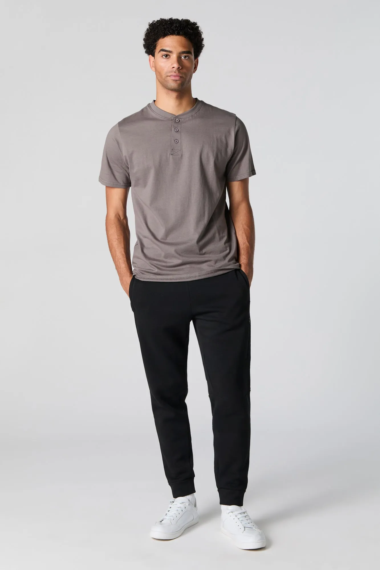 Jogger en molleton avec poches à fermeture à glissière et taille coulissante sold by Urban Planet product image thumbnail 5