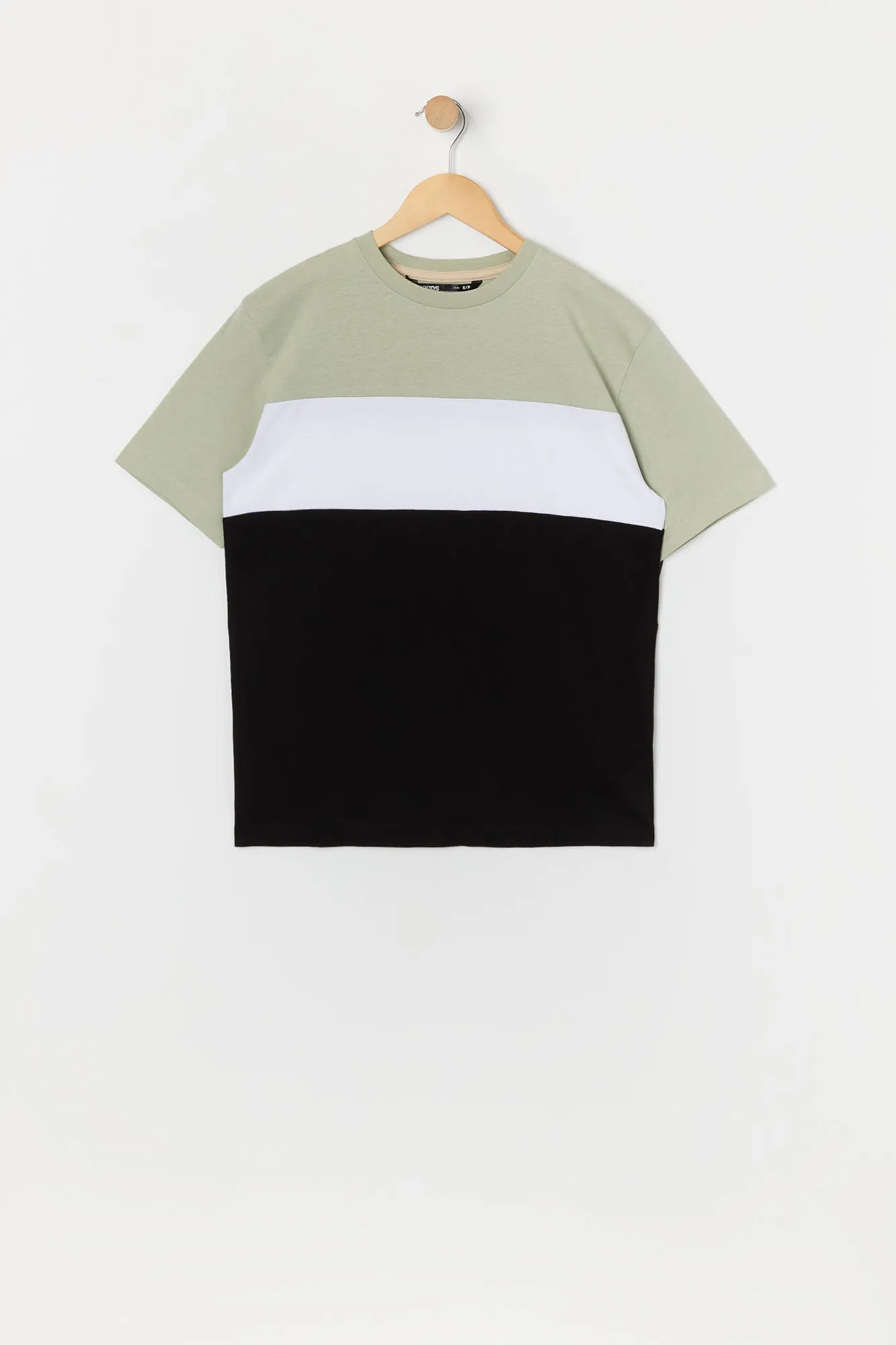 T-shirt rayé avec blocs de couleurs pour garçon sold by Urban Planet