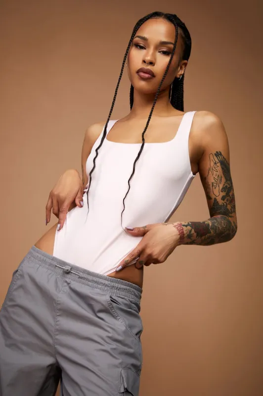 Maillot-débardeur profilé à encolure carrée sold by Urban Planet