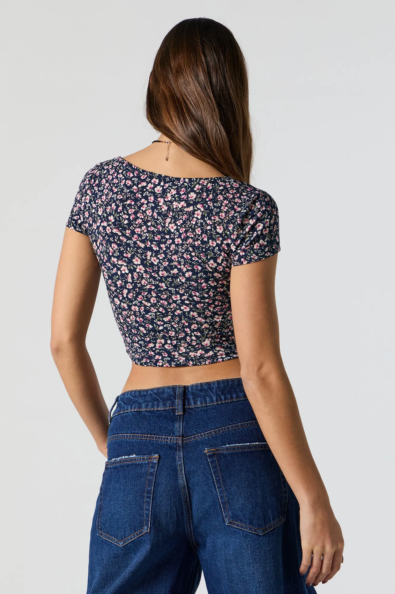 Floral Sweetheart Crop Top sold by Urban Planet product image thumbnail 5