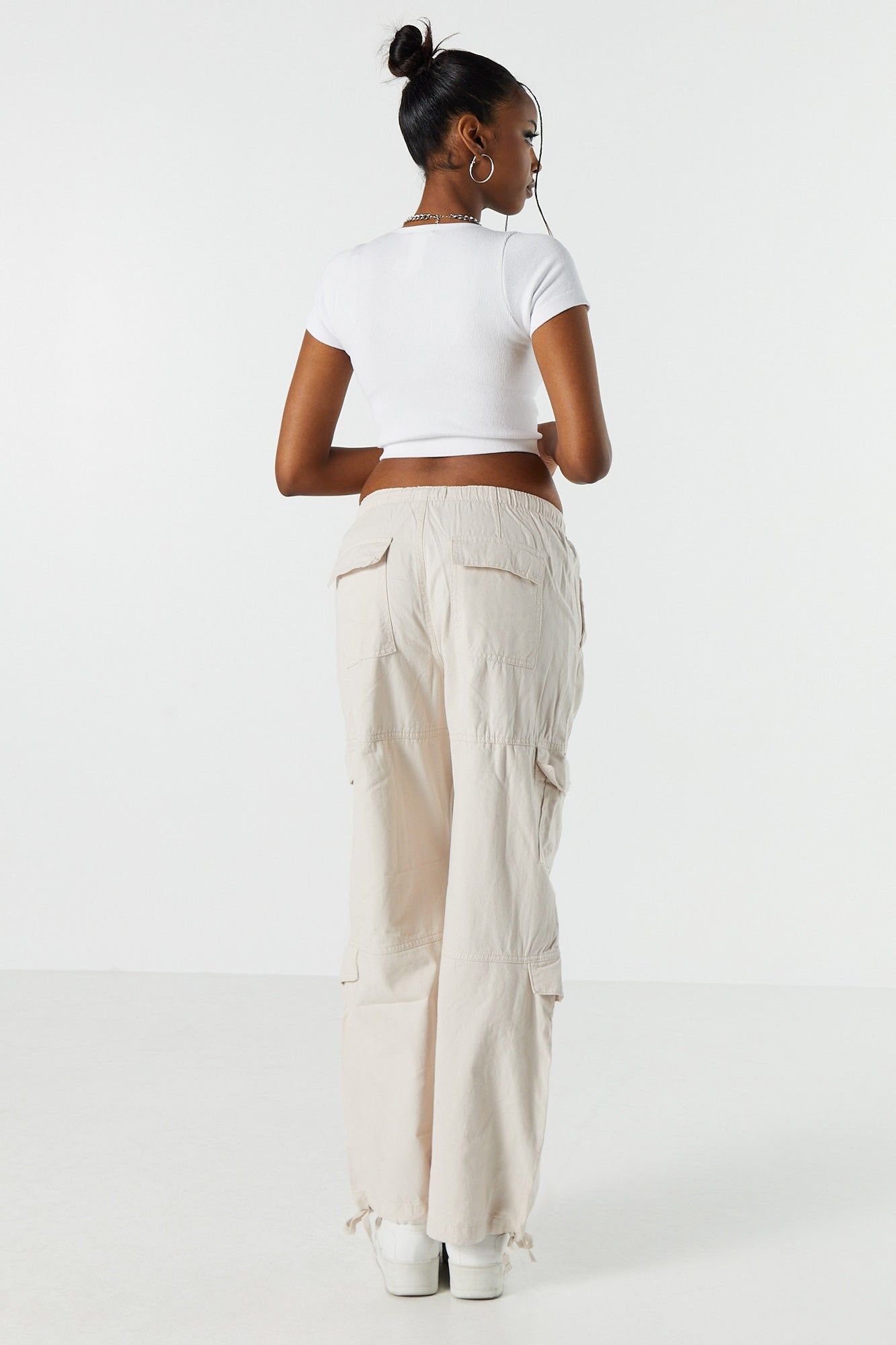 Pantalon cargo parachute en sergé avec poches multiples sold by Urban Planet product image thumbnail 9