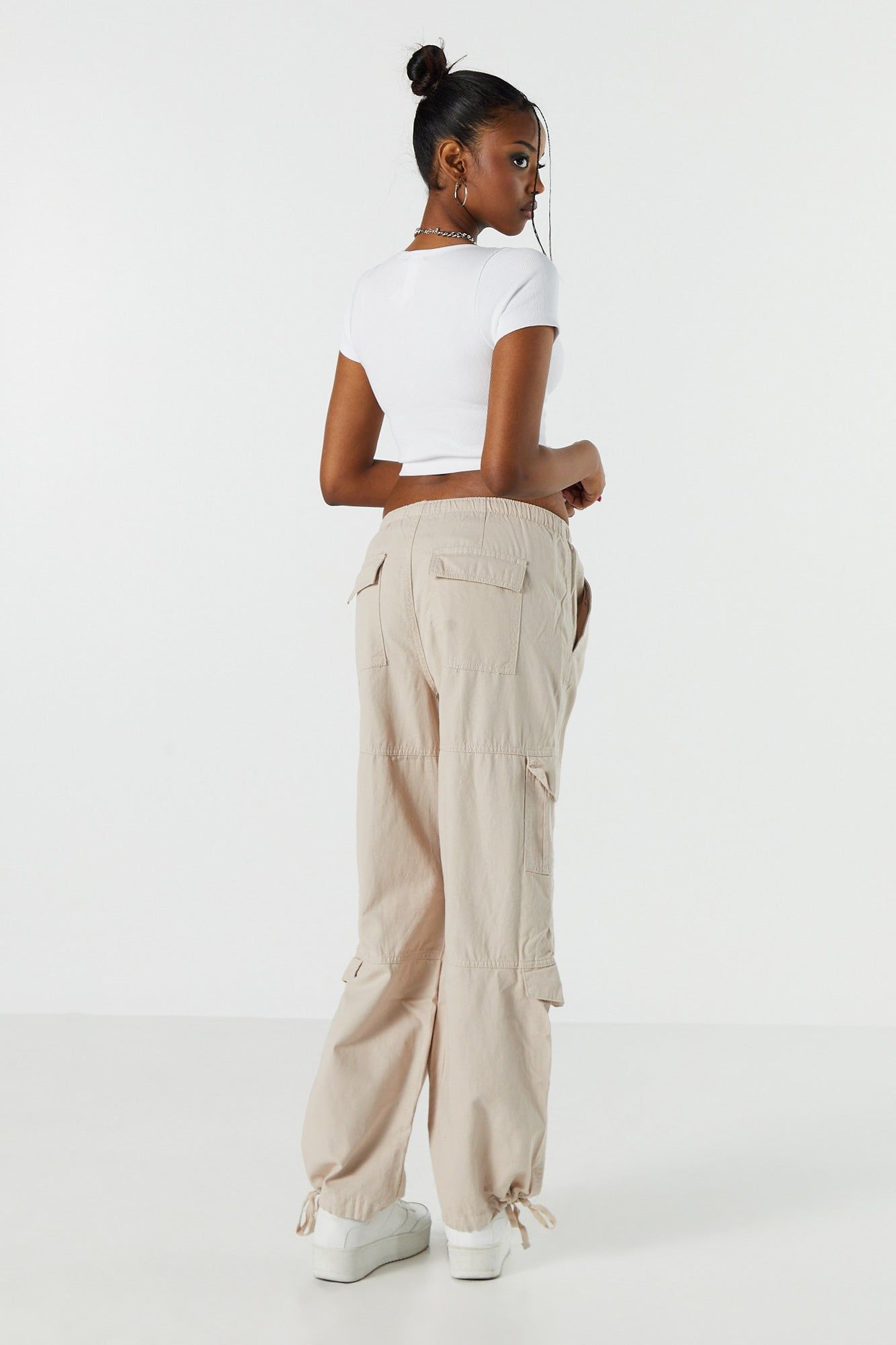 Pantalon cargo parachute en sergé avec poches multiples sold by Urban Planet product image thumbnail 18