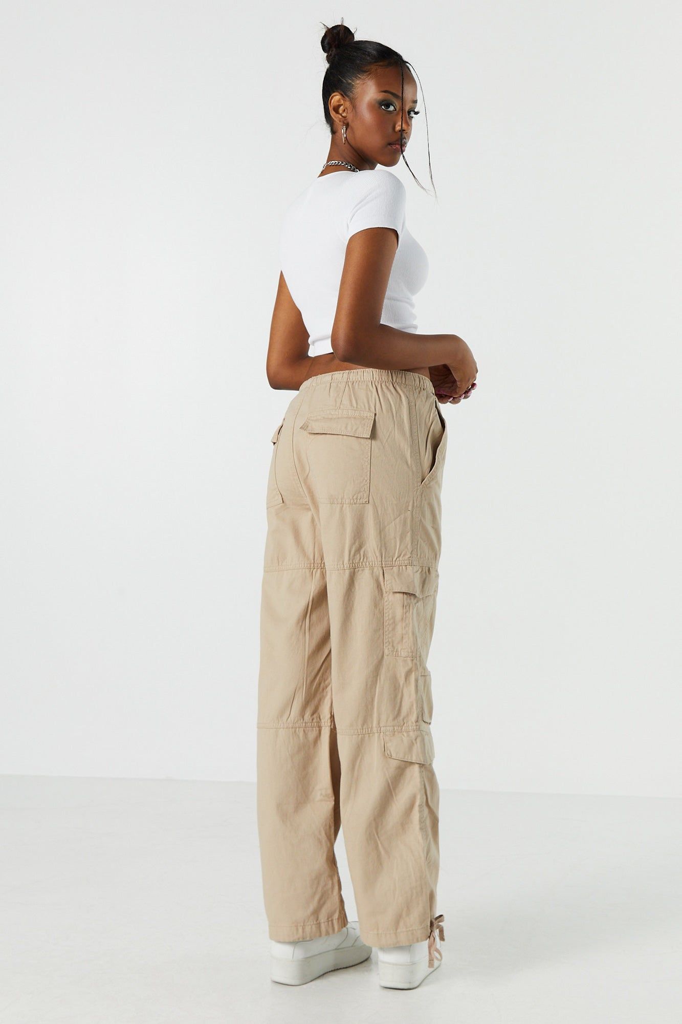 Pantalon cargo parachute en sergé avec poches multiples sold by Urban Planet product image thumbnail 12