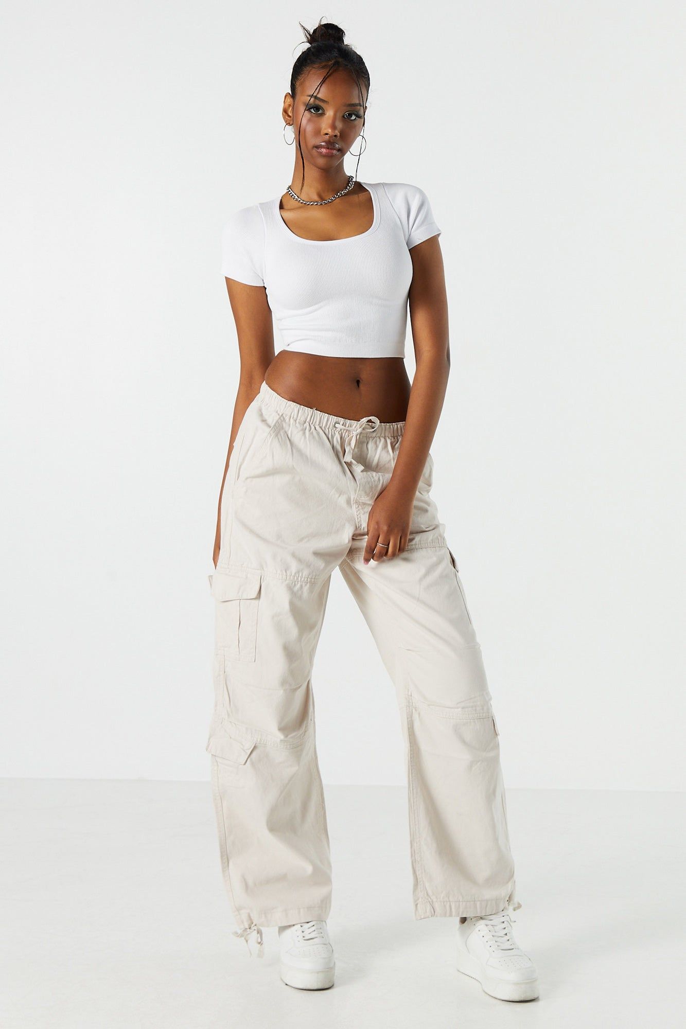 Pantalon cargo parachute en sergé avec poches multiples sold by Urban Planet product image thumbnail 7