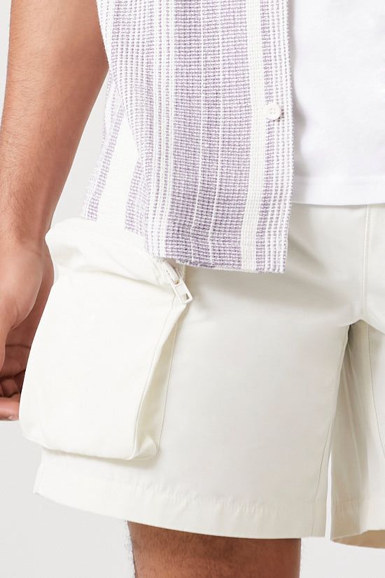 Short cargo avec poches et fermeture à glissière sold by Urban Planet product image thumbnail 4