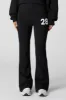 Pantalon à jambe évasée en molleton avec imprimé sold by Urban Planet