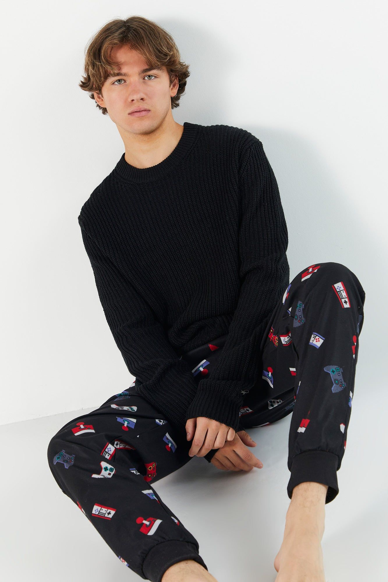 Pantalon de pyjama à imprimé Video Game sold by Urban Planet product image thumbnail 2