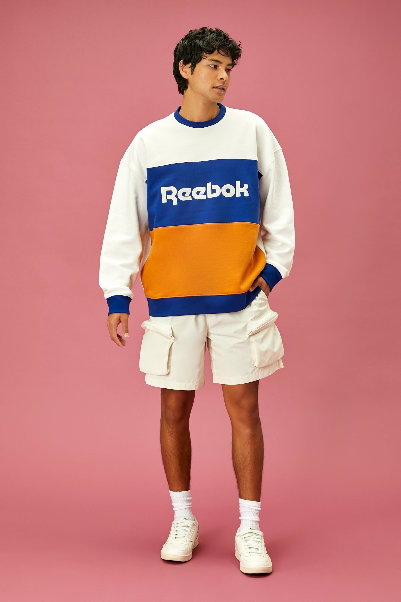 Chandail Reebok avec blocs de couleurs sold by Urban Planet product image thumbnail 3