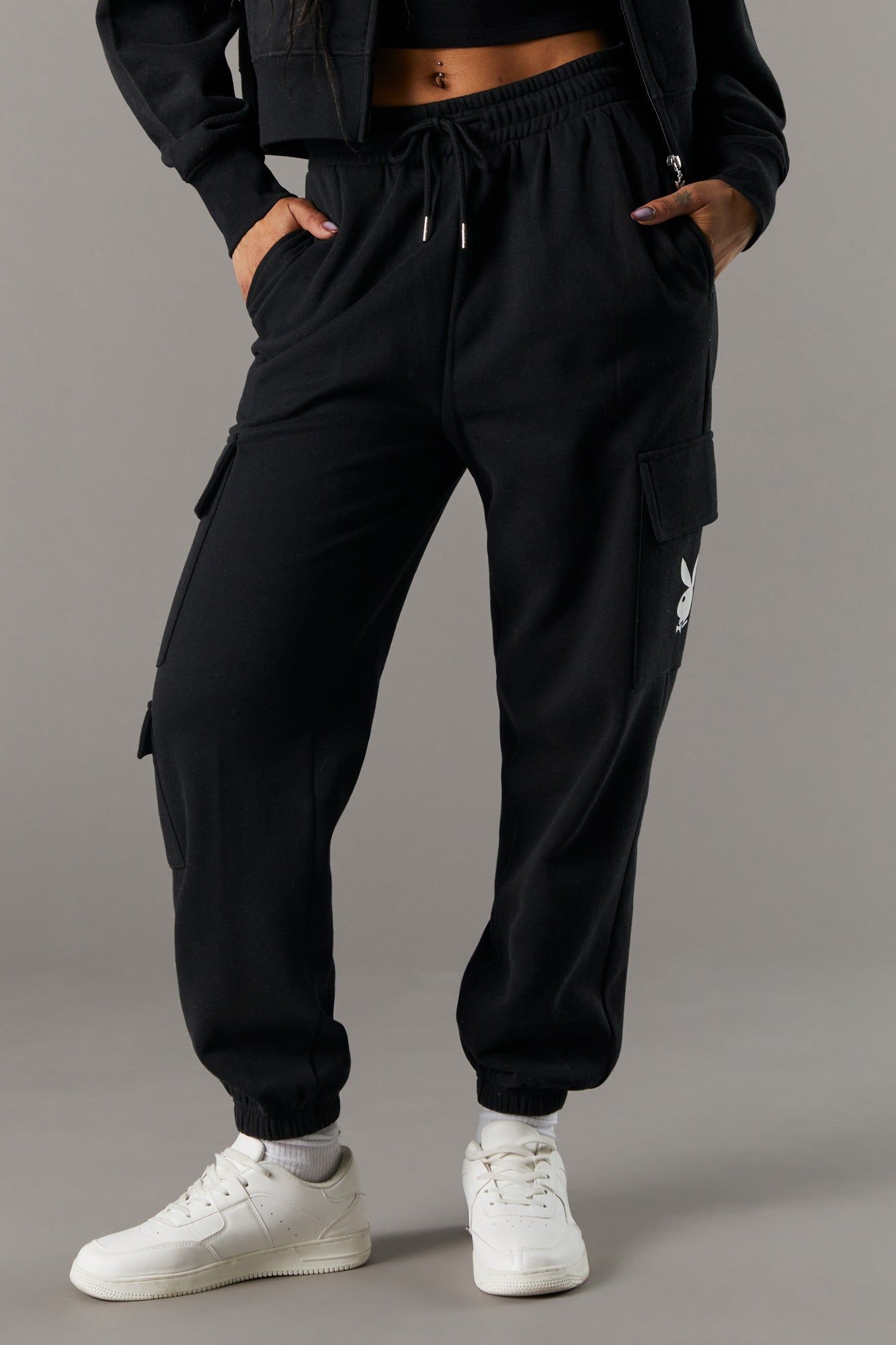 Pantalon de jogging cargo à imprimé Playboy sold by Urban Planet product image thumbnail 6