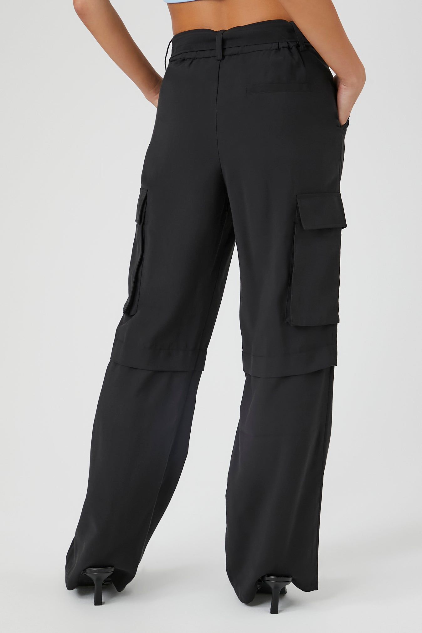 Pantalon cargo à jambes larges et ceinture sold by Urban Planet product image thumbnail 4