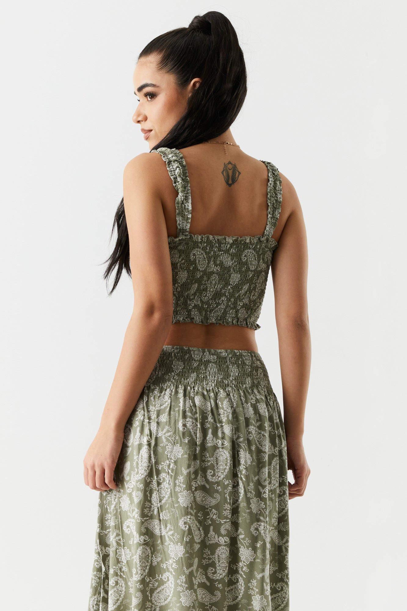 Débardeur court smocké avec motif cachemire vert sold by Urban Planet product image thumbnail 2