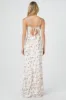 Robe maxi fleurie en satin avec découpes sold by Urban Planet