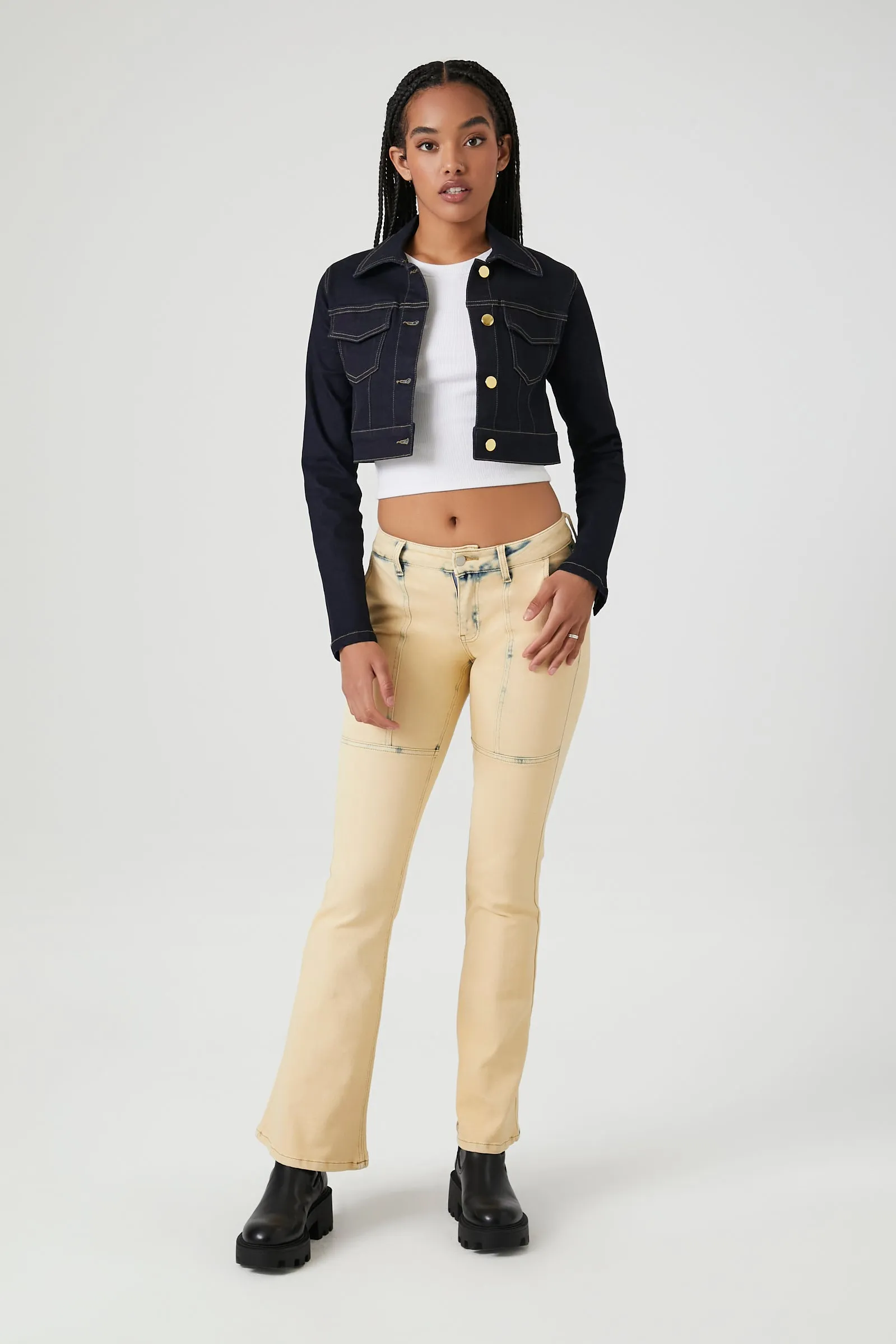 Jean à jambe évasée javellisé sold by Urban Planet