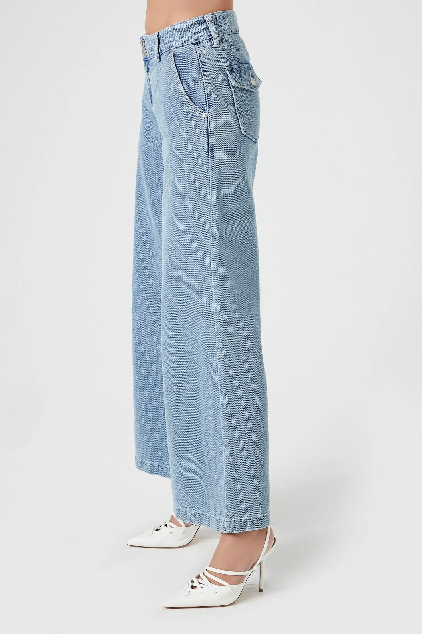 Jean à jambe ultralarge en denim sold by Urban Planet product image thumbnail 3