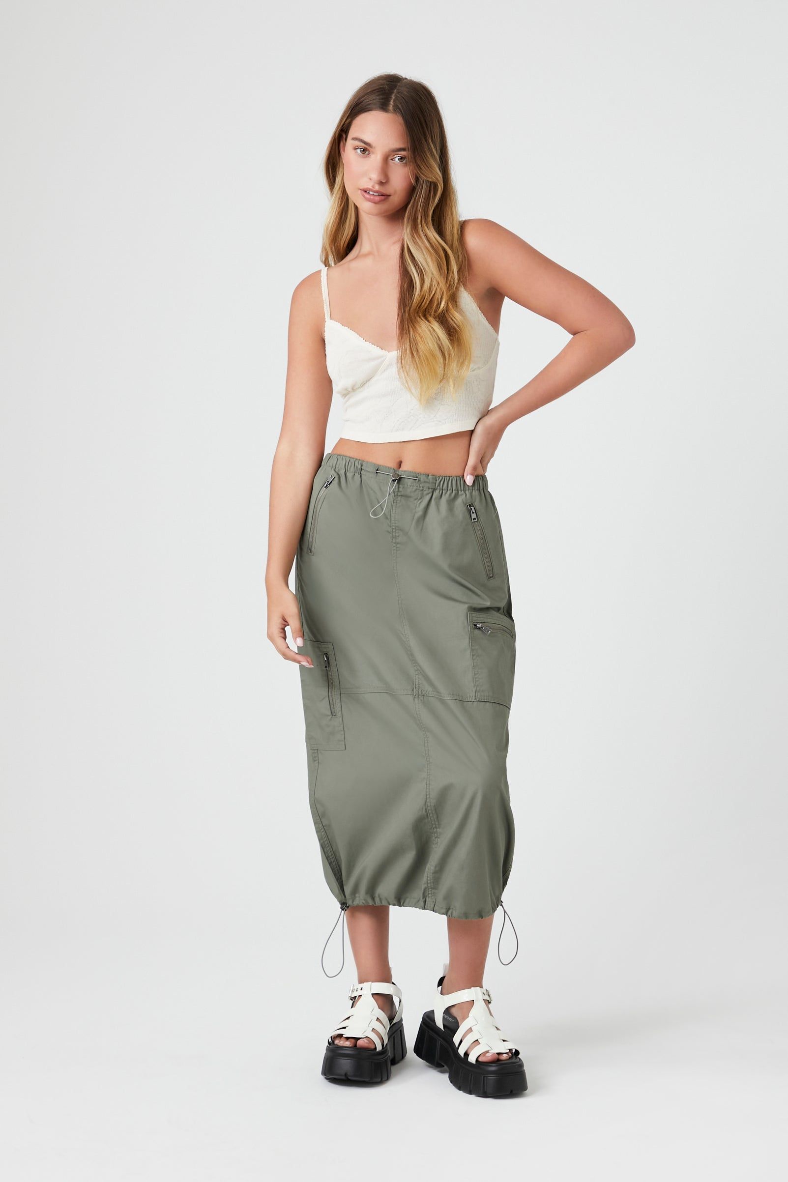 Jupe midi utilitaire en popeline sold by Urban Planet