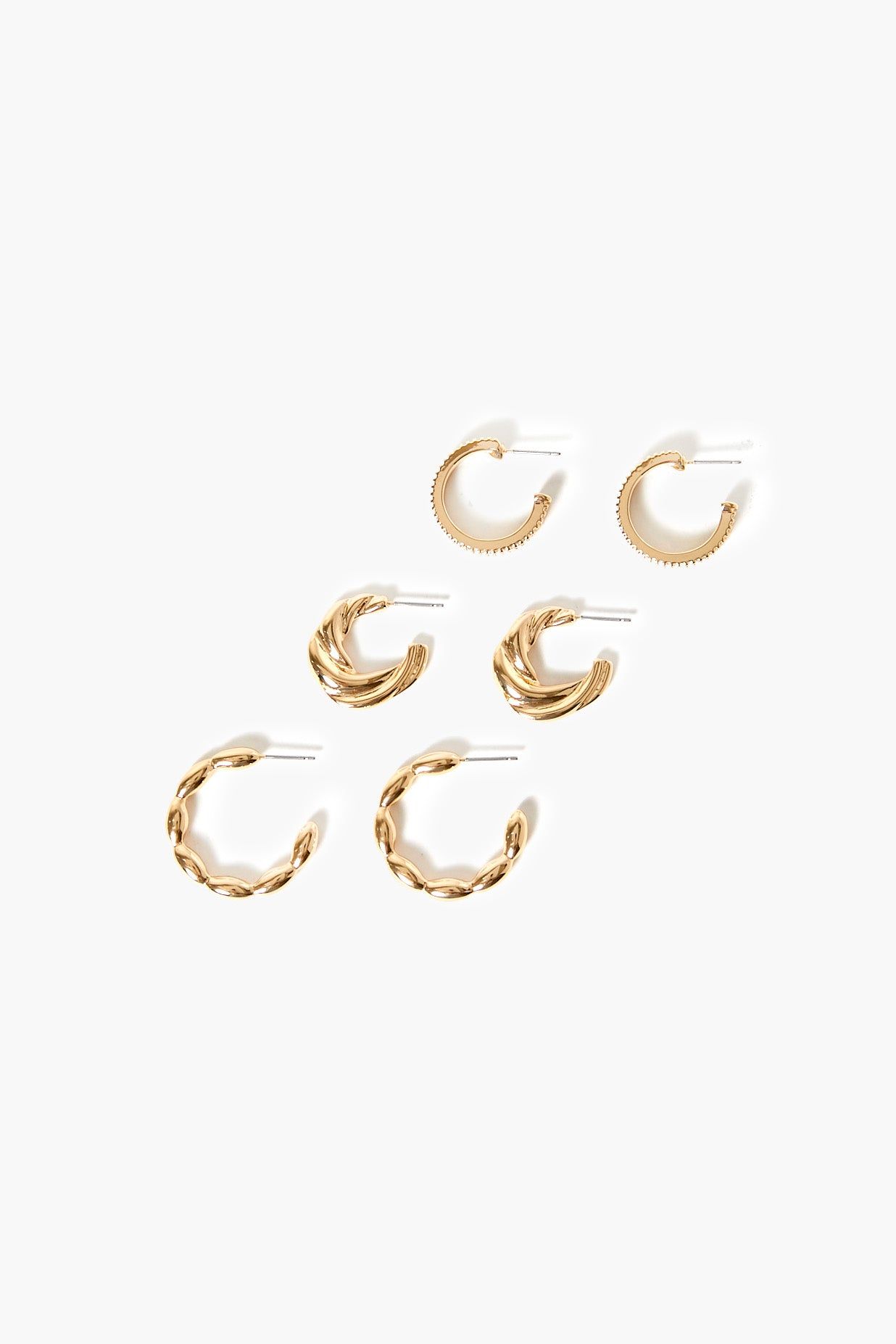 Ensemble de créoles avec pierres du Rhin sold by Urban Planet