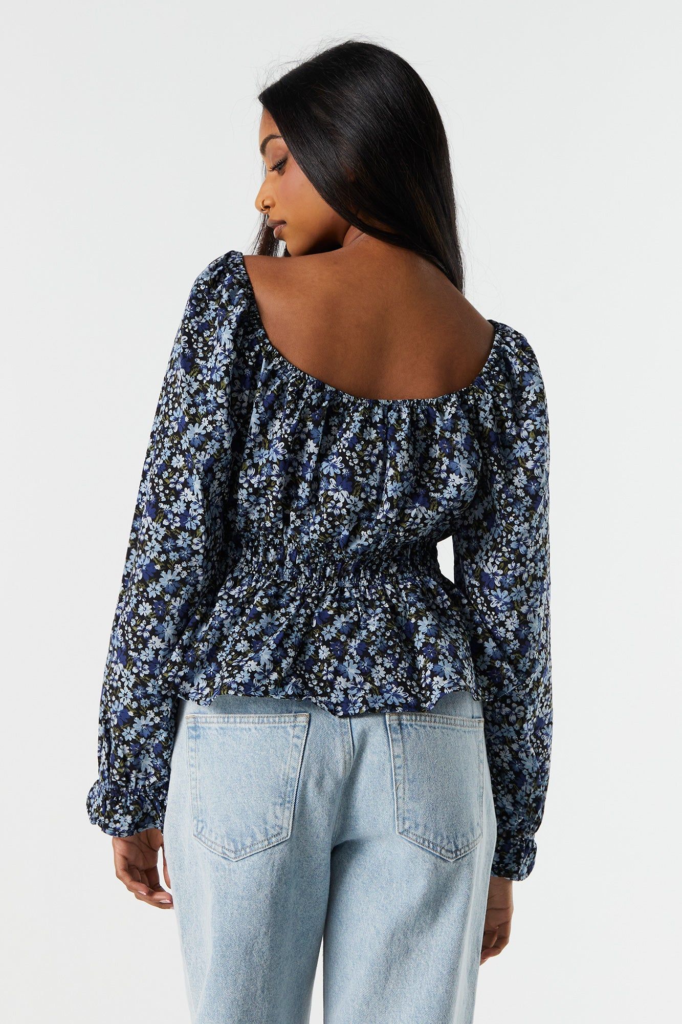 Haut à manches longues fleuri bleu avec taille élastique sold by Urban Planet product image thumbnail 2