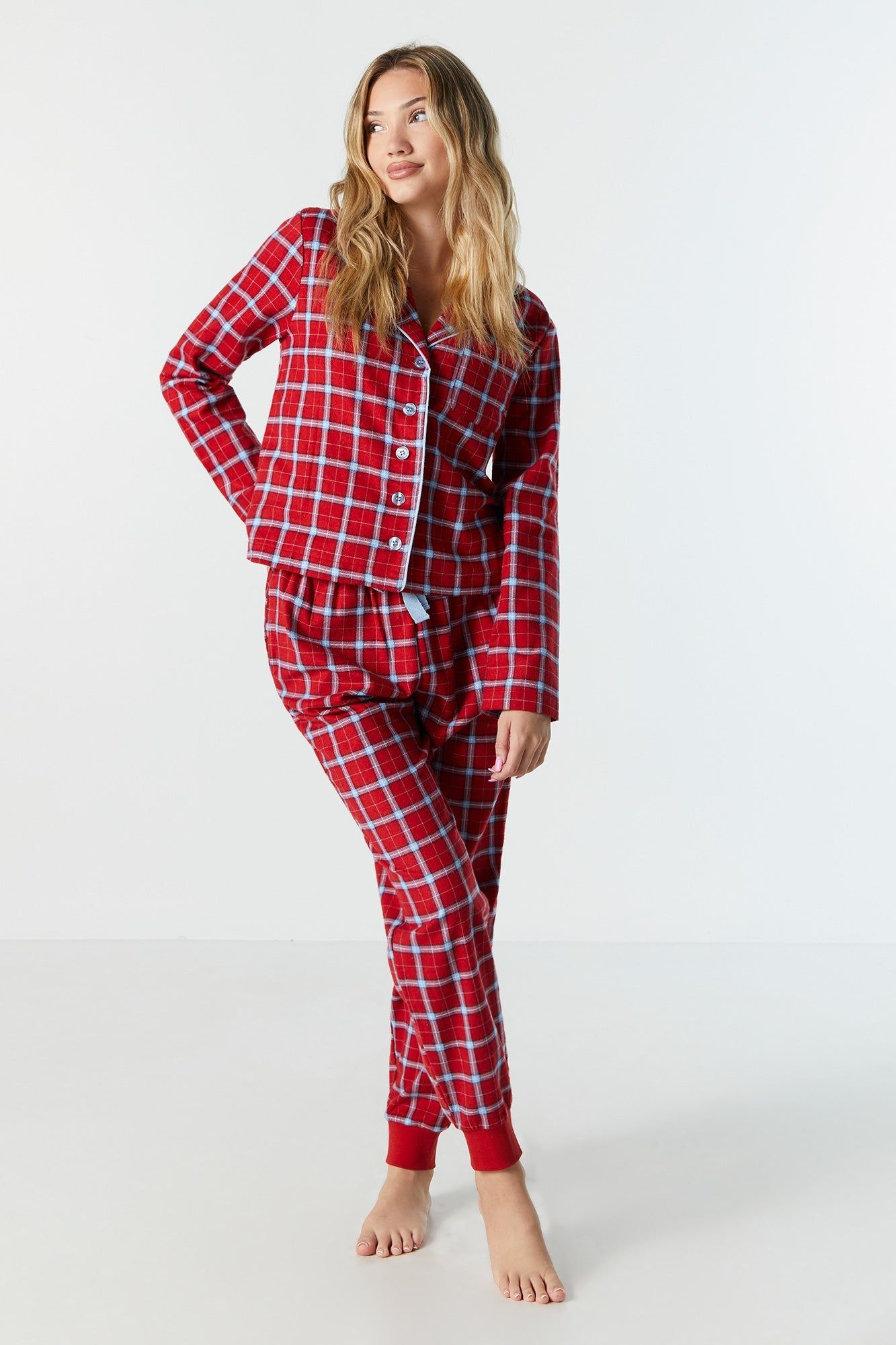 Haut de pyjama à manches longues en flanelle à carreaux sold by Urban Planet product image thumbnail 3
