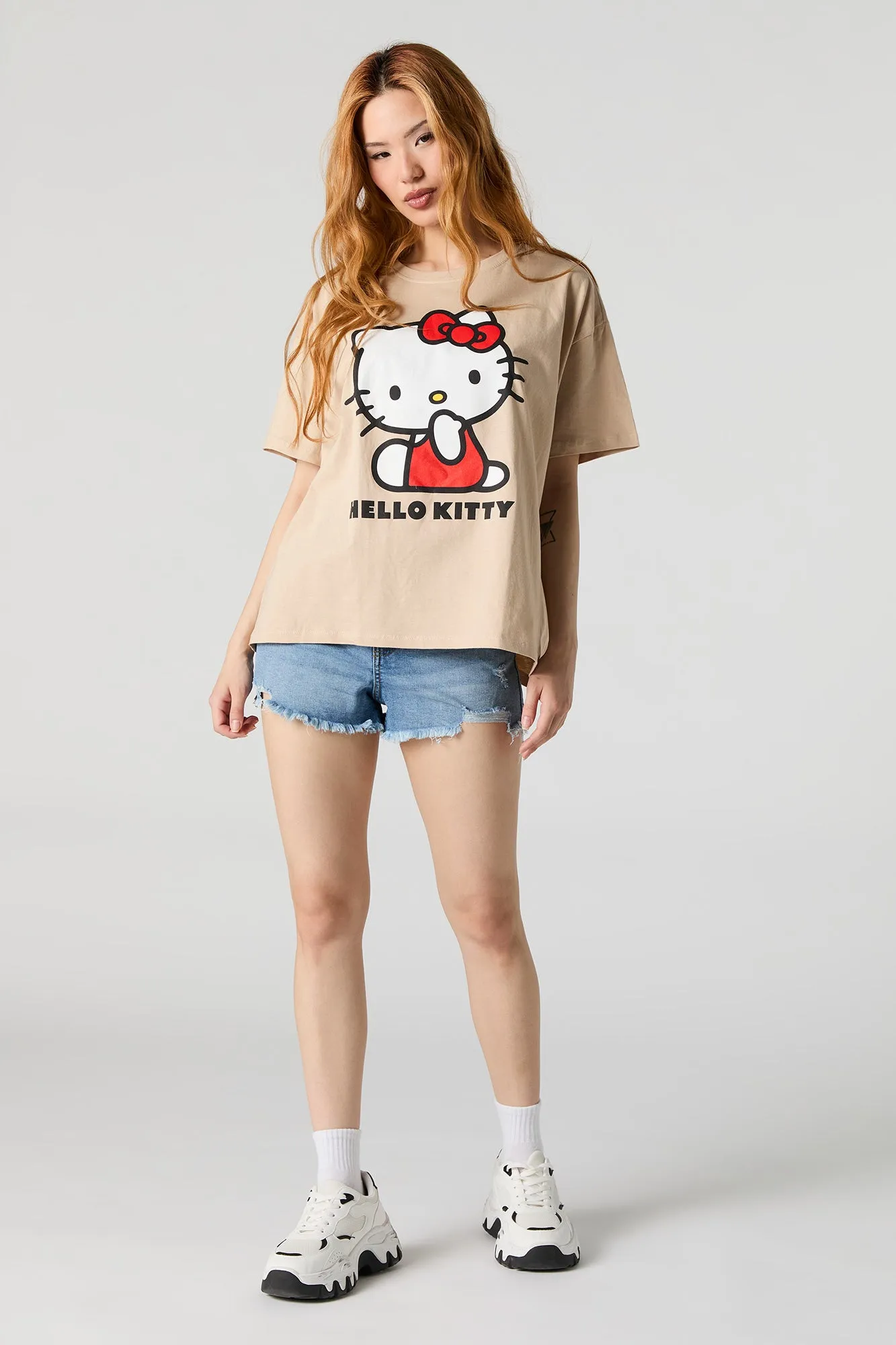 Hello Kitty Graphic Boyfriend T-Shirt sold by Urban Planet product image thumbnail 3