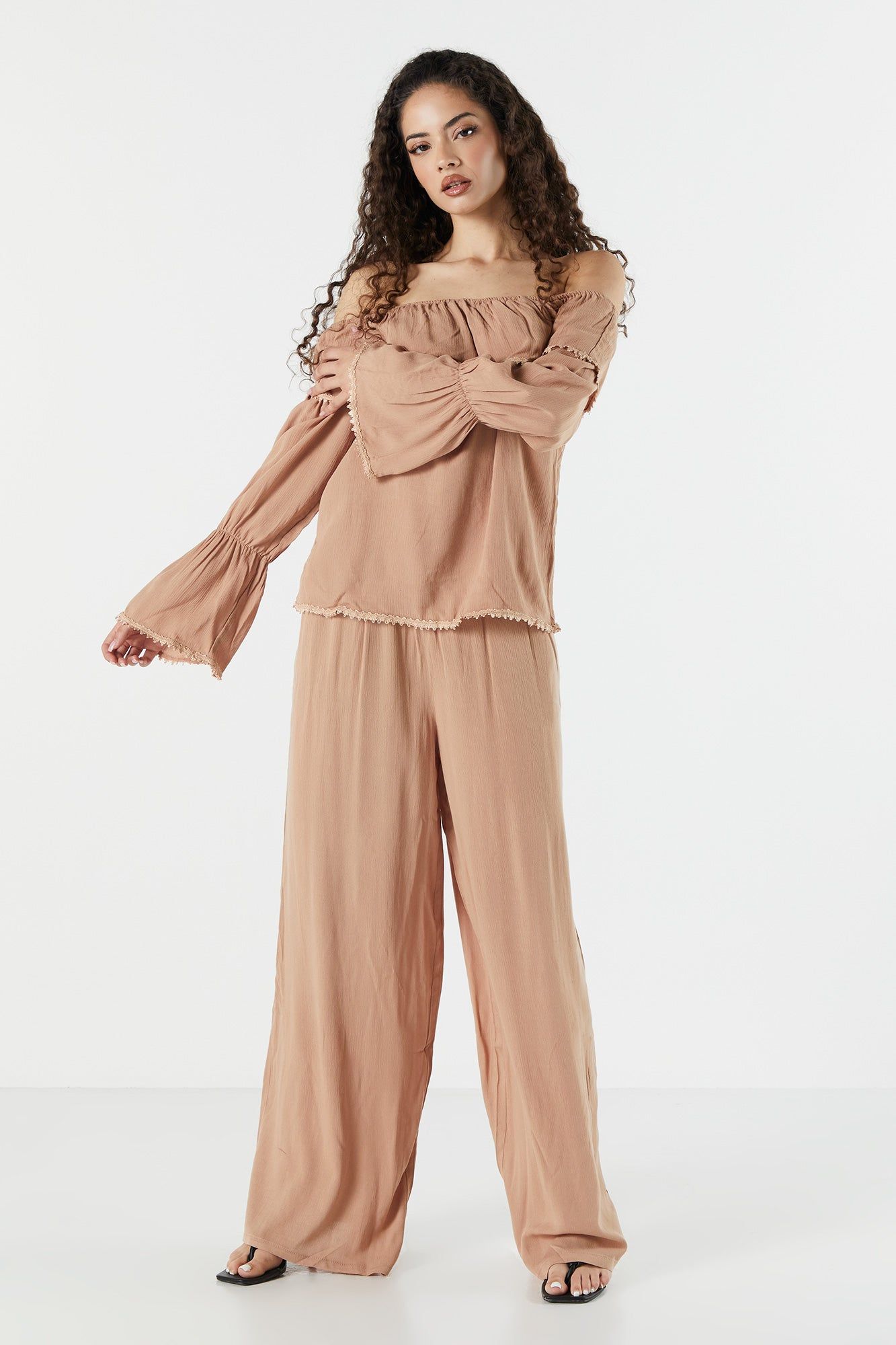 Pantalon mi-taille à jambe large sold by Urban Planet product image thumbnail 7