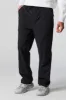 Pantalon cargo à jambe droite en nylon sold by Urban Planet