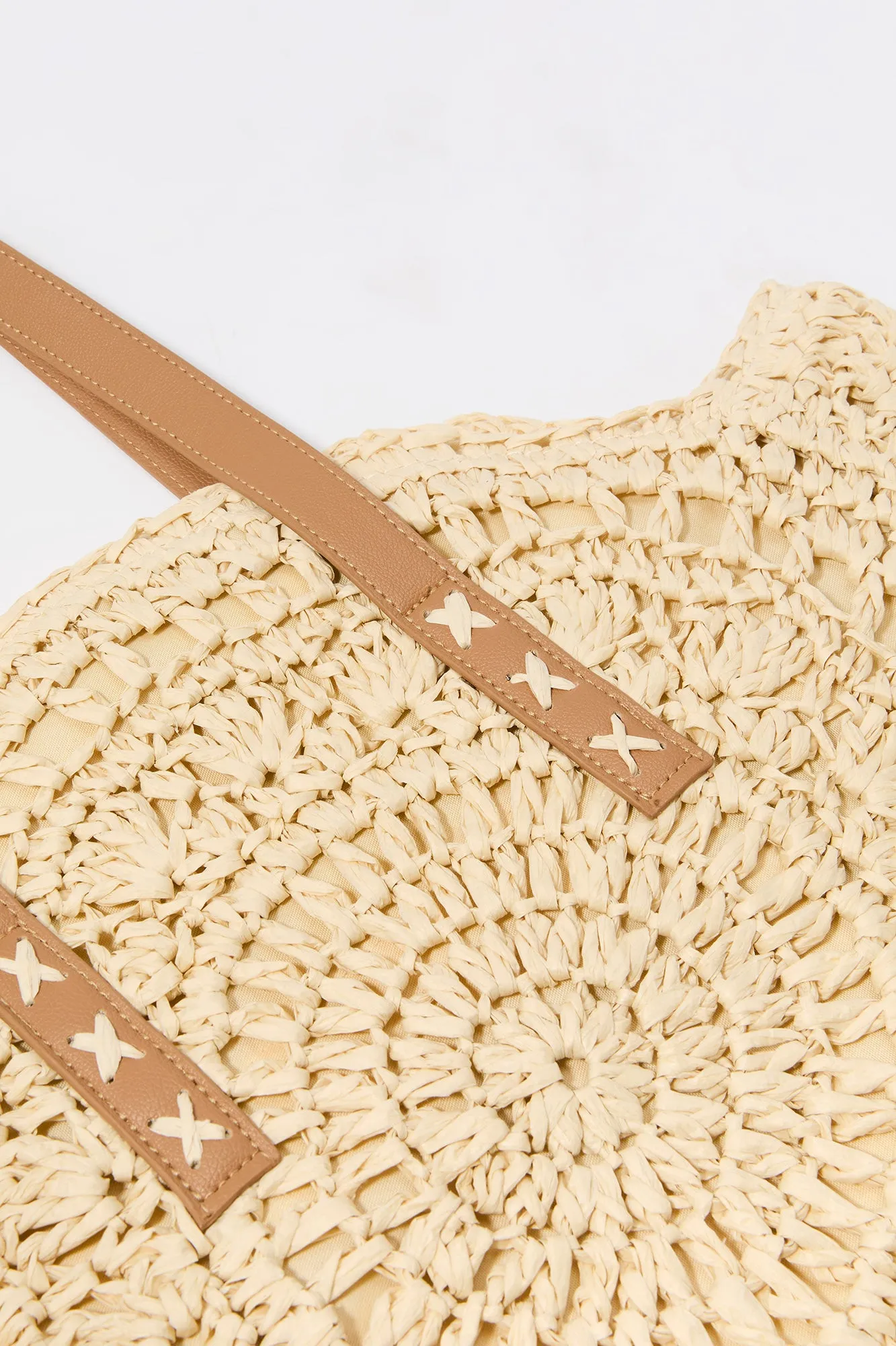 Round Raffia Bag sold by Urban Planet product image thumbnail 4