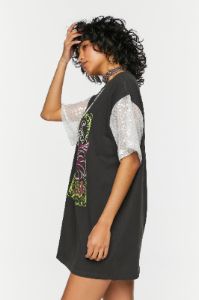 Robe t-shirt imprimé avec franges perlées sold by Urban Planet