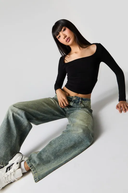 Vintage Medium Wash Low Rise Skater Jean sold by Urban Planet