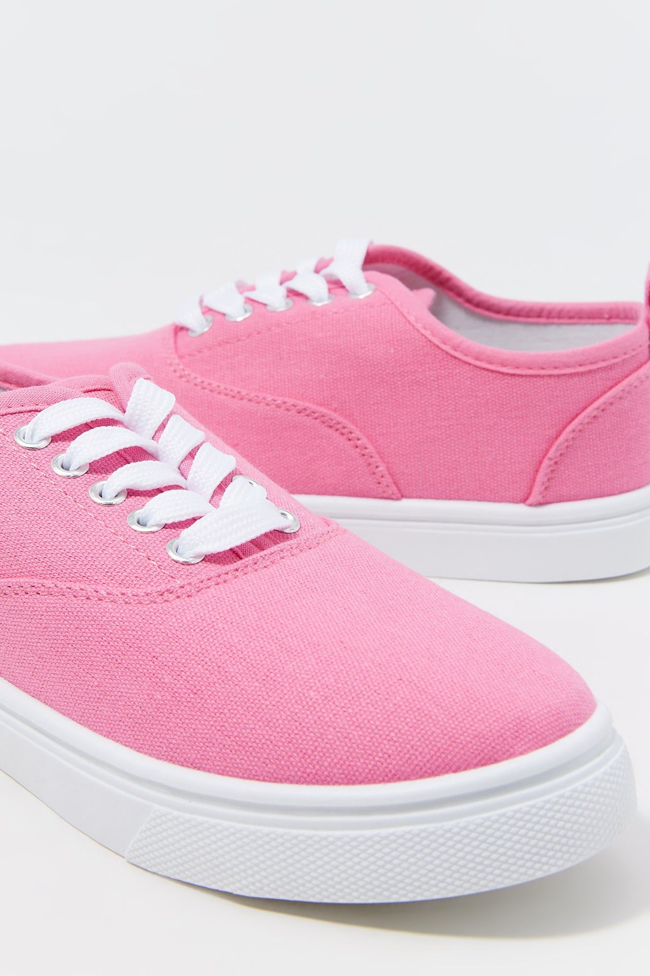 Espadrilles à tige basse lacées pour fille sold by Urban Planet product image thumbnail 4