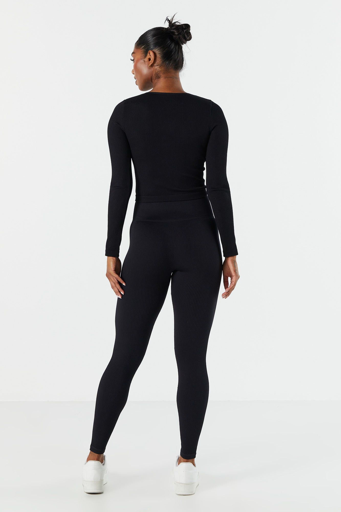 Sommer Ray Seamless Ribbed Self Tie Active Legging sold by Urban Planet product image thumbnail 8
