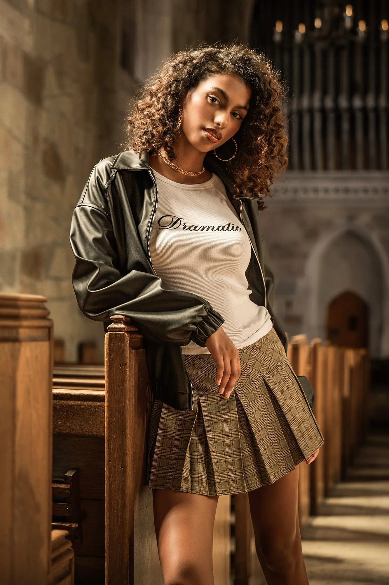 T-shirt côtelé graphique avec col bateau sold by Urban Planet