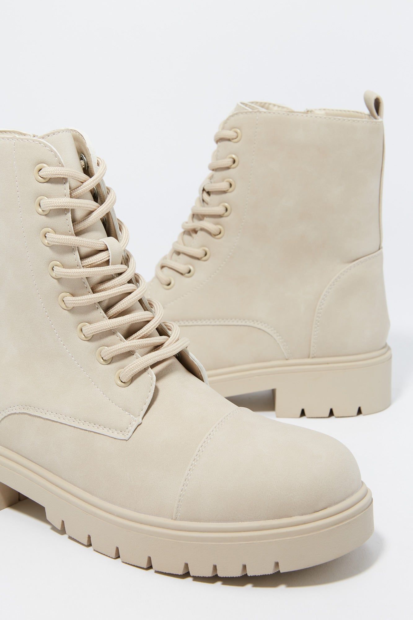 Bottes lacées sold by Urban Planet product image thumbnail 12