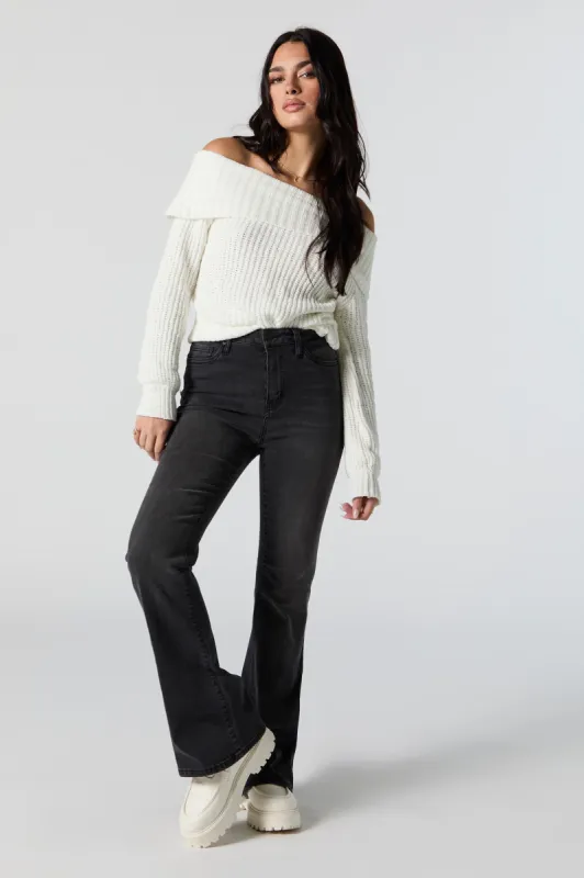 Austin High-Rise Black Wash Flare Jean sold by Urban Planet