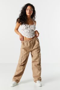Débardeur corset fleuri sold by Urban Planet