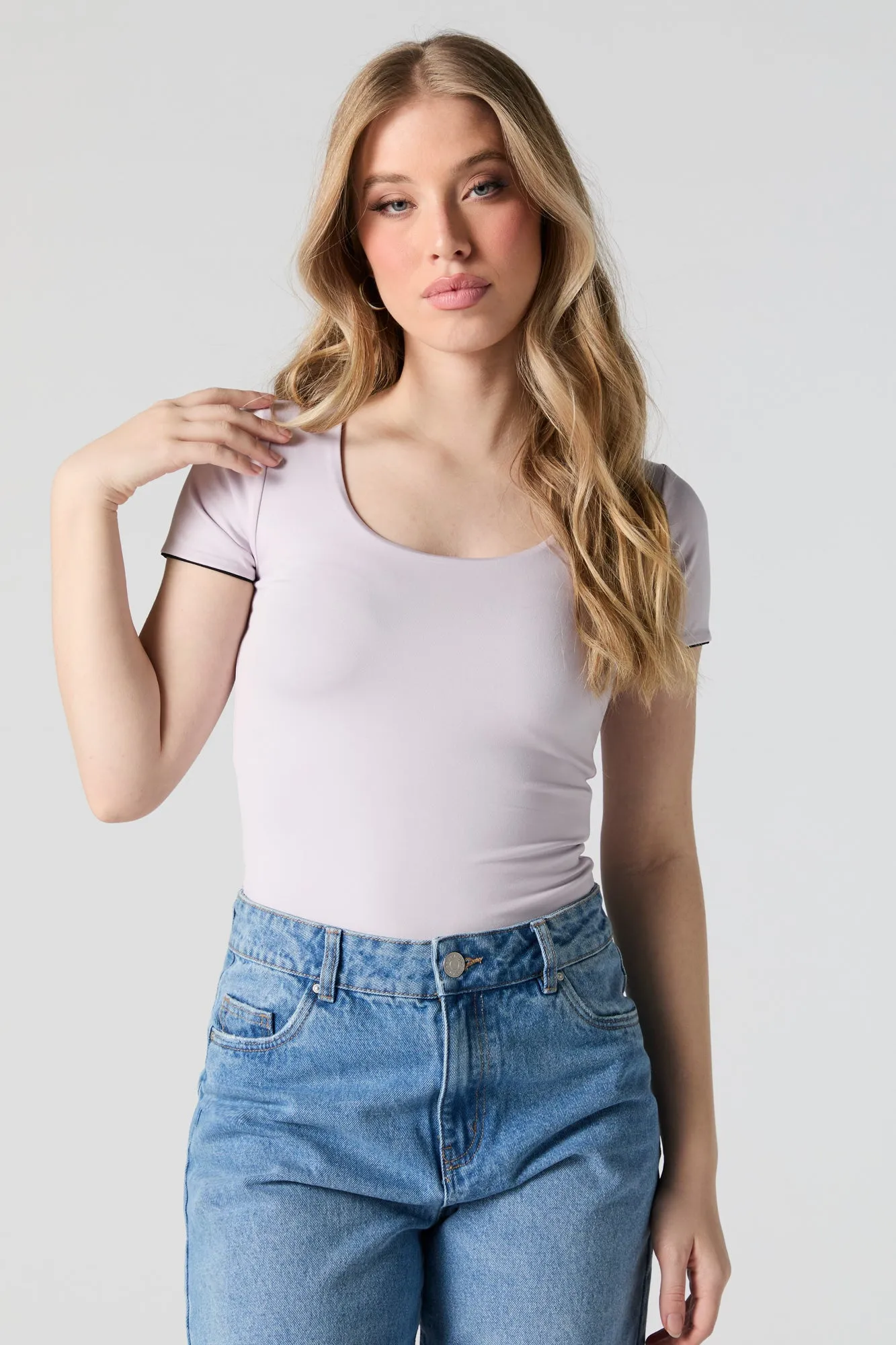 Maillot profilée à manches courtes avec encolure arrondie sold by Urban Planet product image thumbnail 5