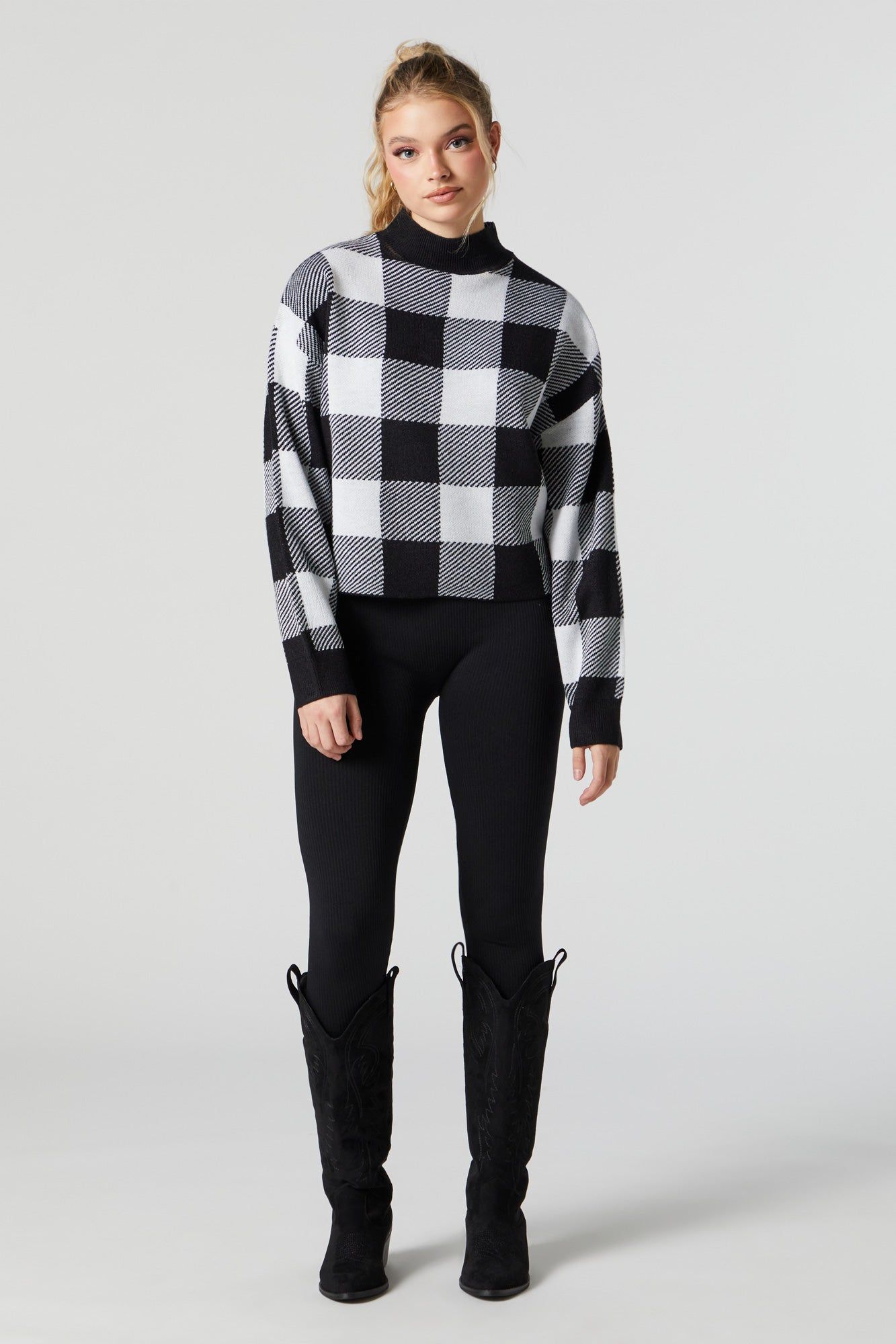 Chandail en tricot à carreaux avec col cheminée sold by Urban Planet product image thumbnail 3