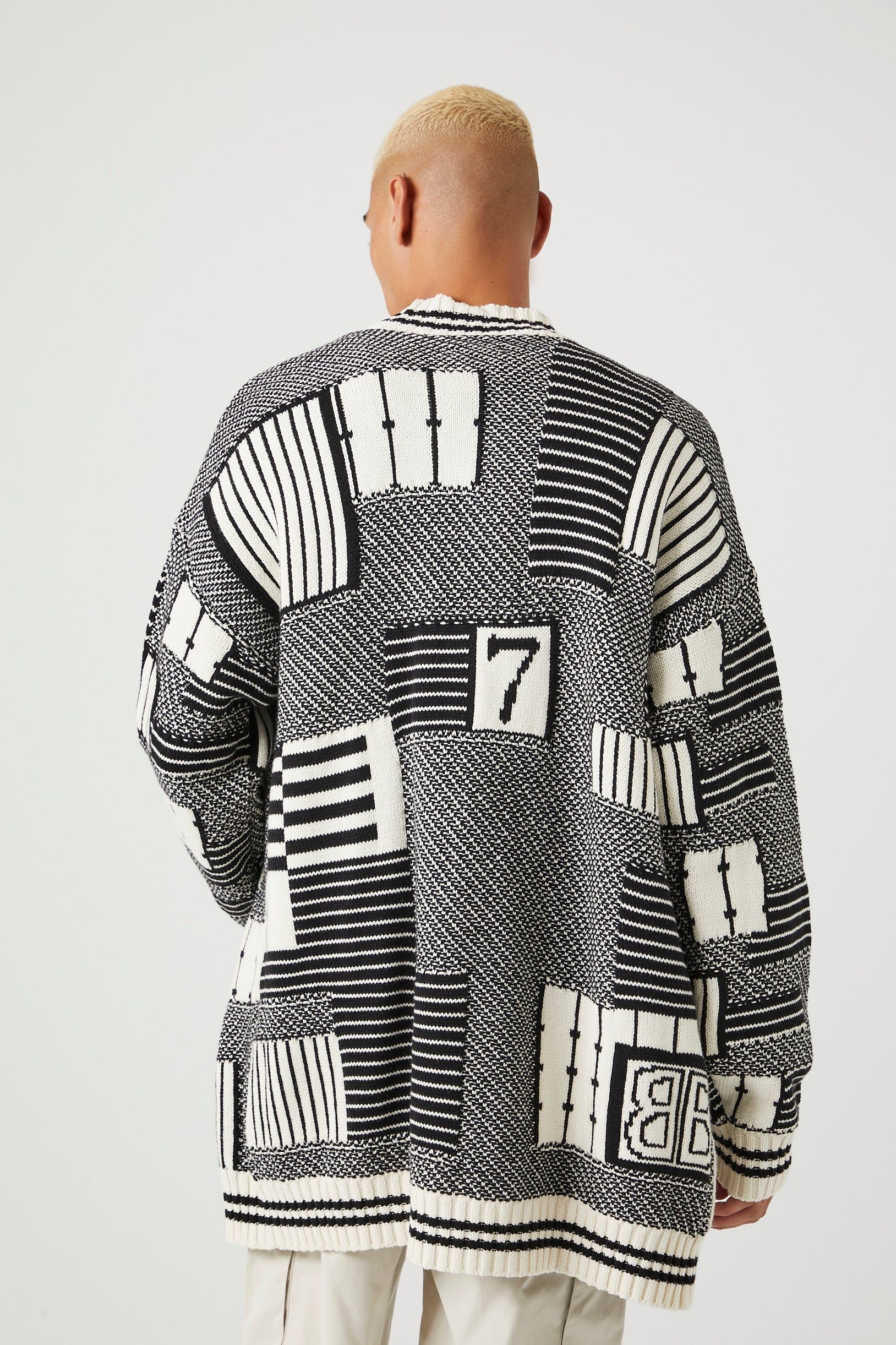 Cardigan en tricot à imprimé Blessed sold by Urban Planet product image thumbnail 2