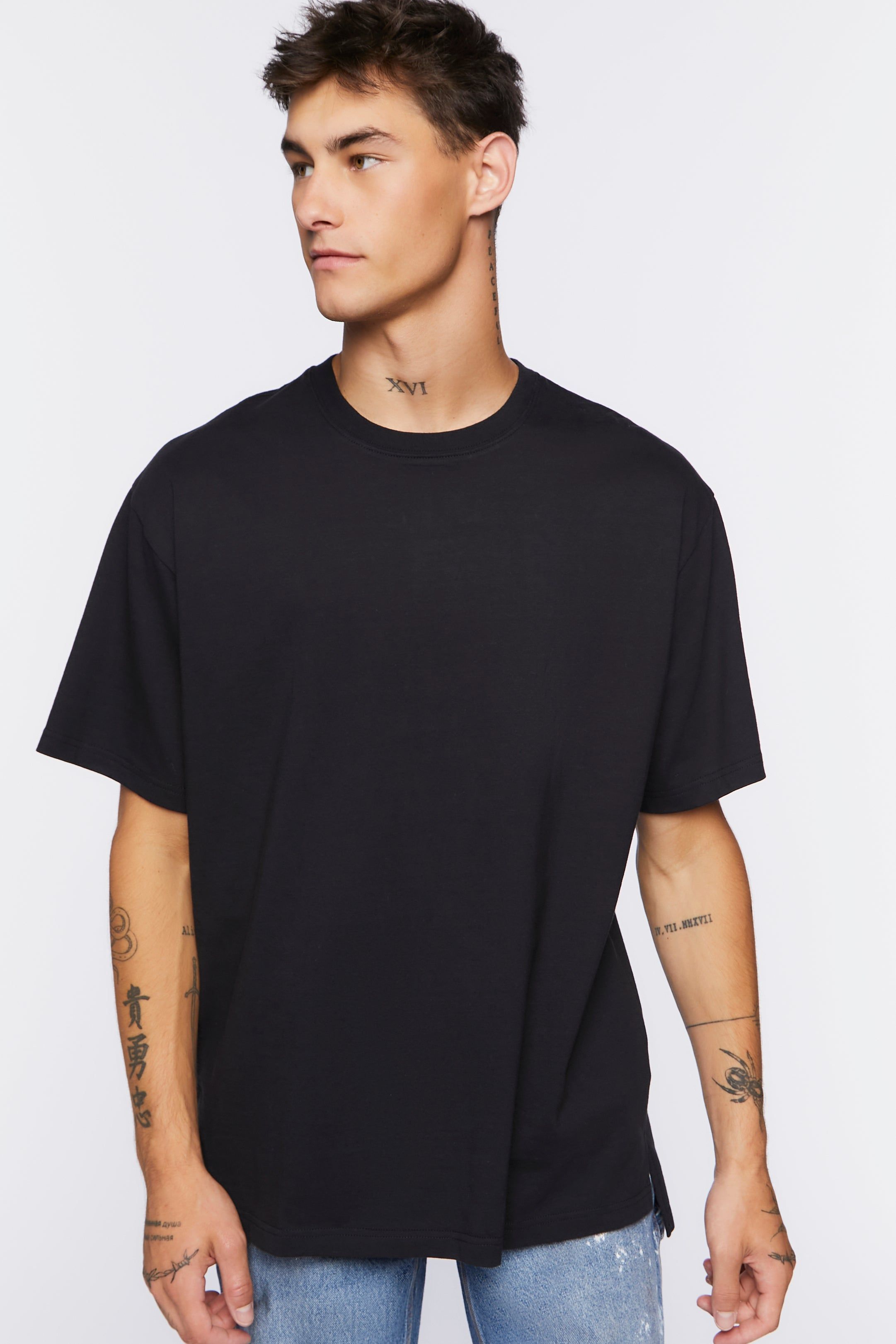 T-shirt ras du cou asymétrique sold by Urban Planet product image thumbnail 6